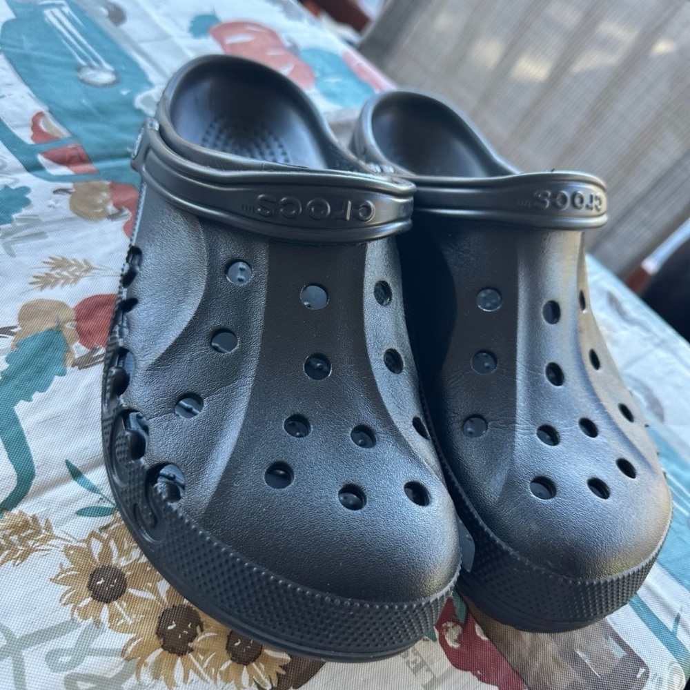 CROCS Men’s Size 13